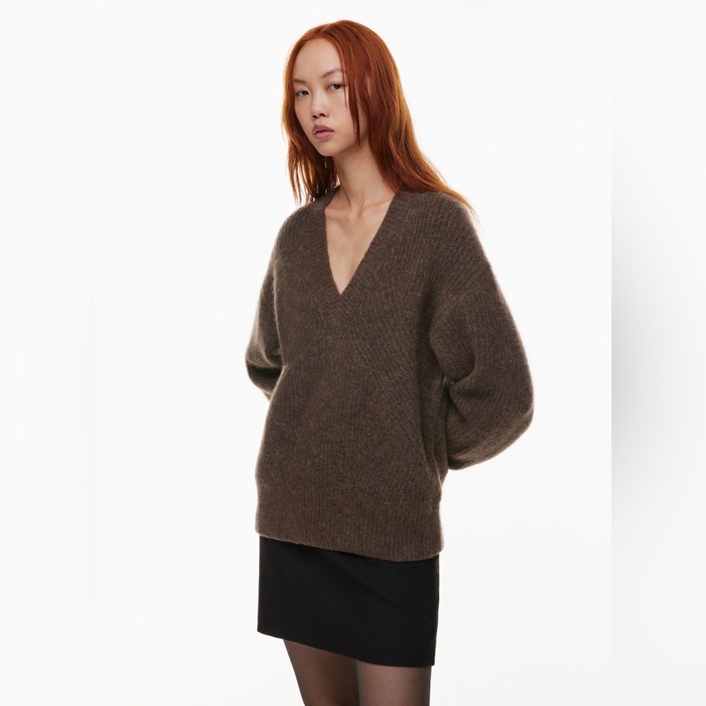 NWT Aritzia Loretta Sweater heather rich brown szXS
